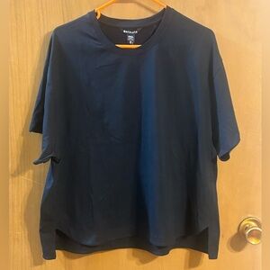 Athleta Effortless Tee Black XL NWT Lightweight Soft Everyday Tee